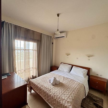 Olive Grove Apartment ปลาเกียส ภายนอก รูปภาพ
