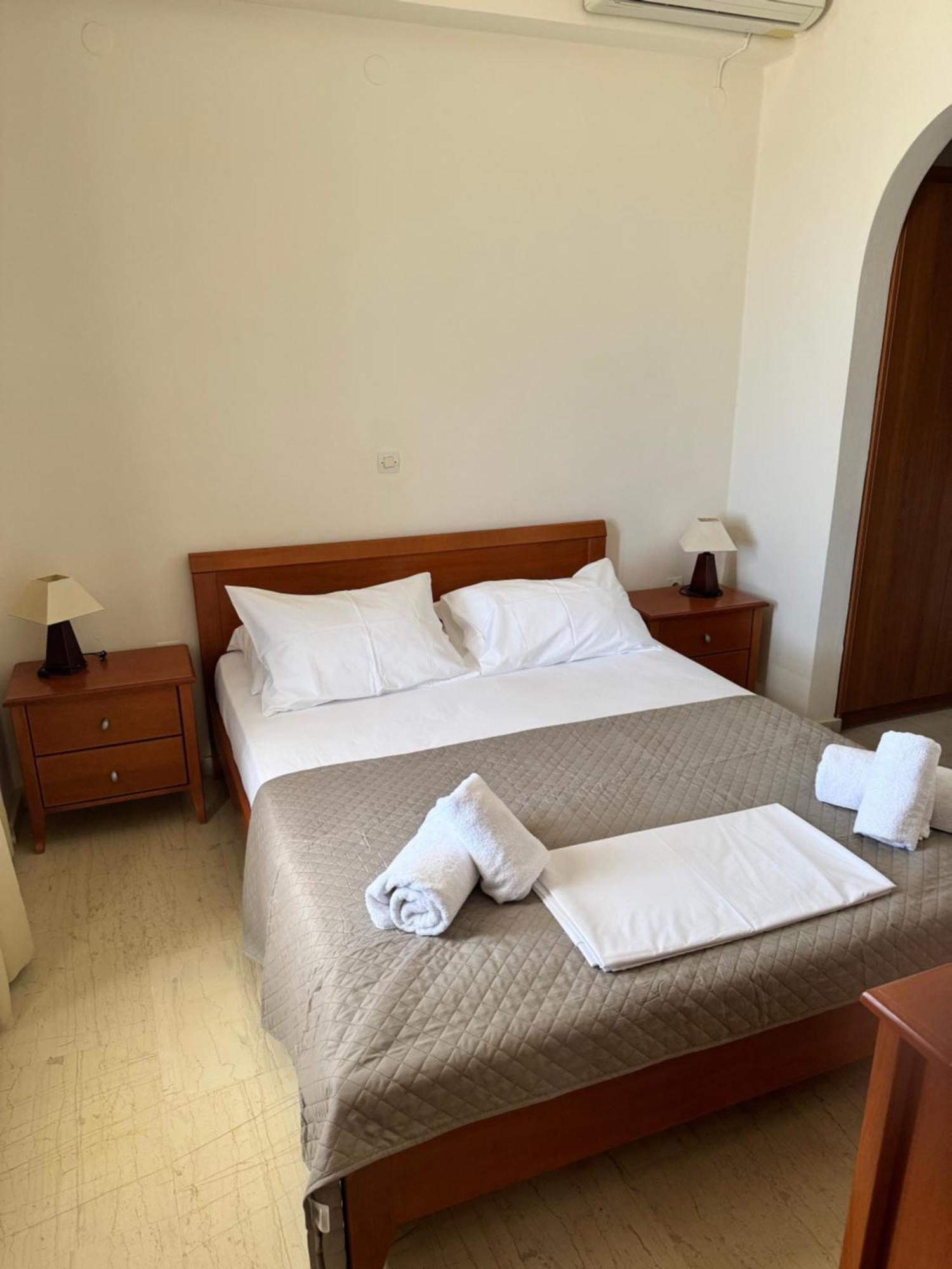 Olive Grove Apartment ปลาเกียส ภายนอก รูปภาพ