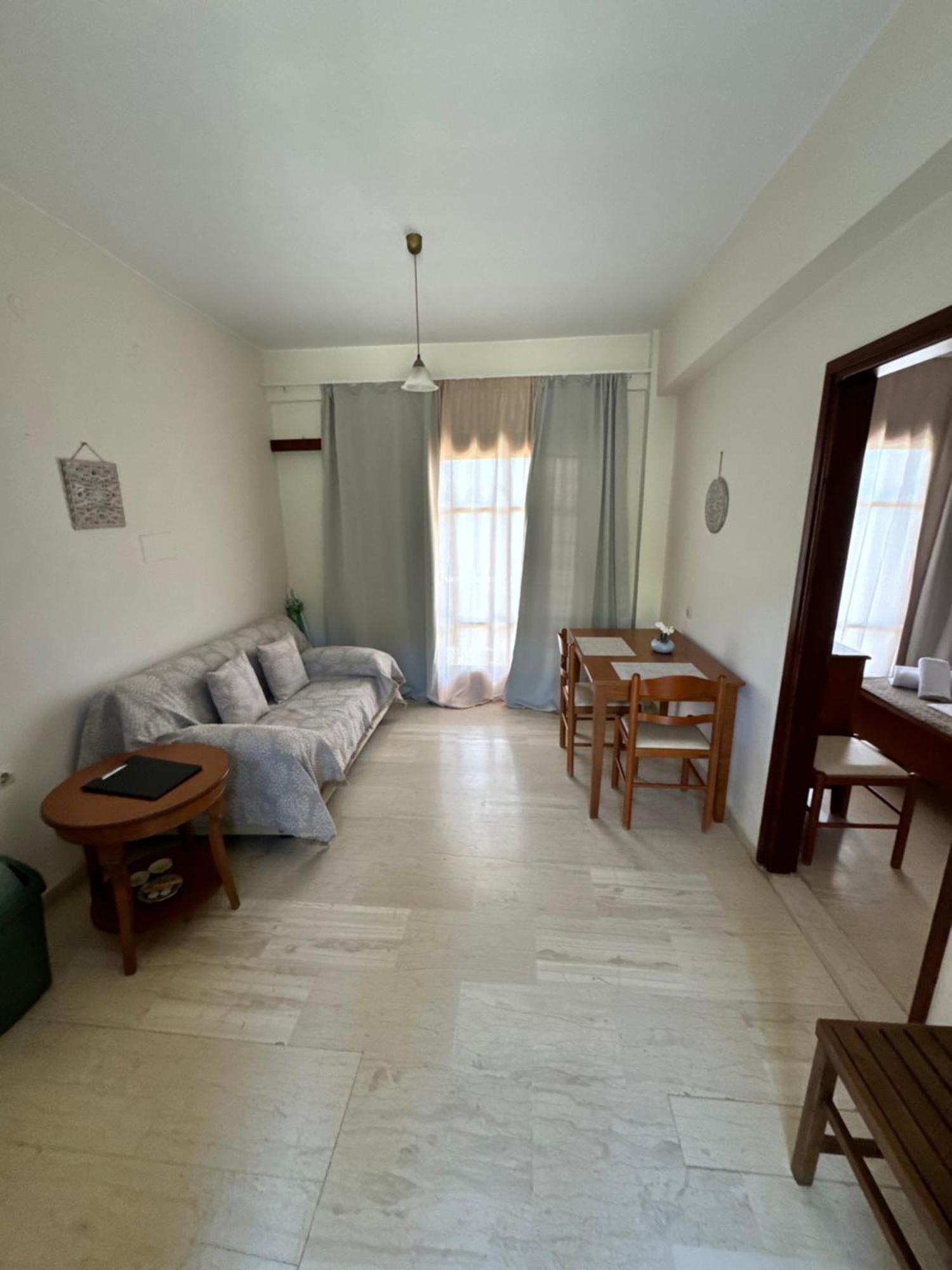Olive Grove Apartment ปลาเกียส ภายนอก รูปภาพ